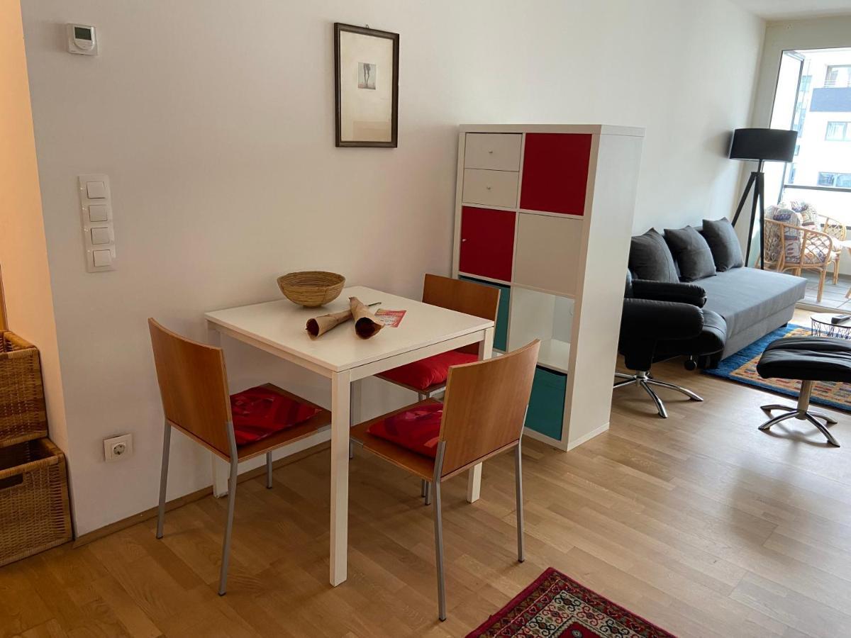 Apartment 9 Stops Away From City-Centre Wien Exterior foto